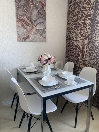 
  Сдается 1-комн. квартира, 62.5 м², Ясный Берег ул, д. 10
. Фото 5.