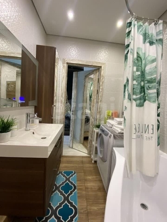 
  Сдается 1-комн. квартира, 62.5 м², Ясный Берег ул, д. 10
. Фото 7.