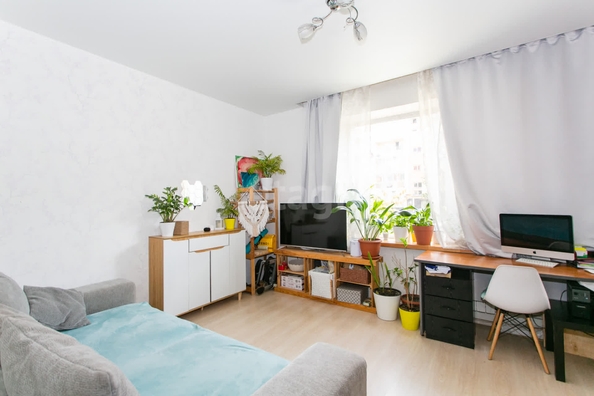 
  Продается 1-комн. квартира, 42.2 м², Пригородная ул, д. 15
. Фото 2.