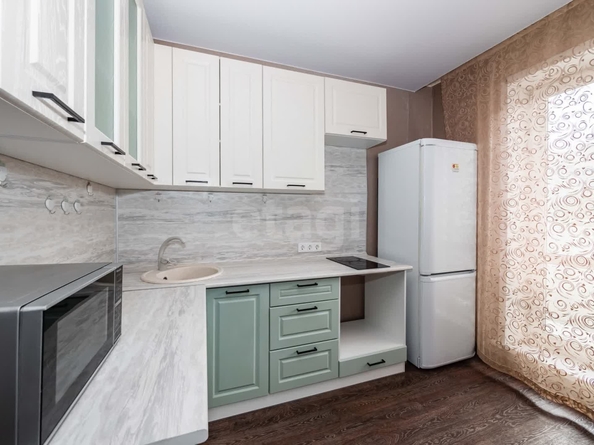 
  Продается 2-комн. квартира, 58.2 м², Плющихинская ул, д. 2
. Фото 2.
