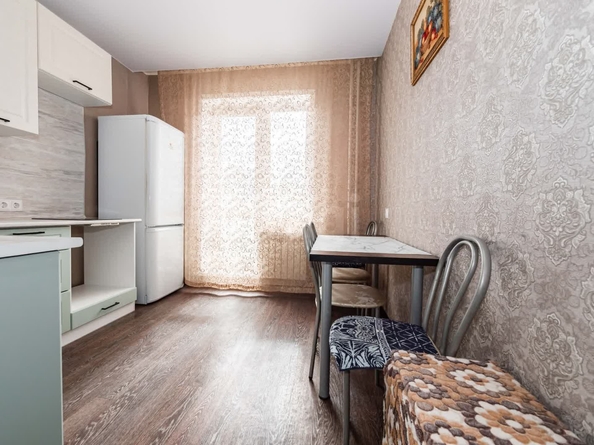 
  Продается 2-комн. квартира, 58.2 м², Плющихинская ул, д. 2
. Фото 6.