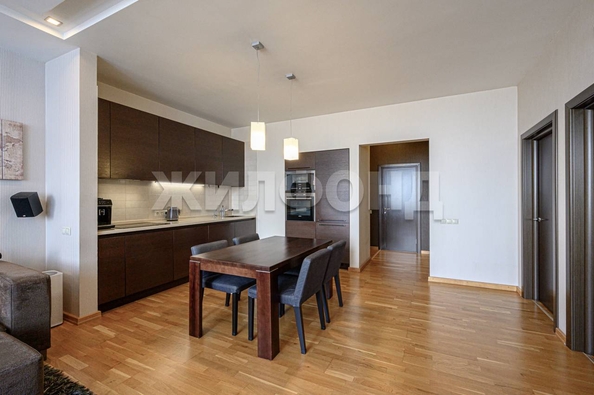 
  Продается 3-комн. квартира, 77 м², Державина ул, д. 77/1
. Фото 11.