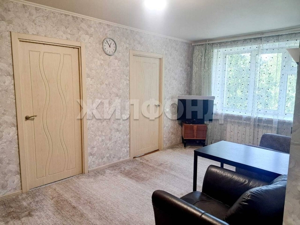 
  Продается 4-комн. квартира, 61.4 м², Широкая ул, д. 7
. Фото 1.