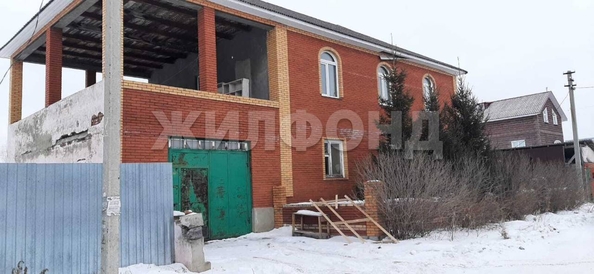 
  Продается дом, 552 м², село Каменка
. Фото 1.