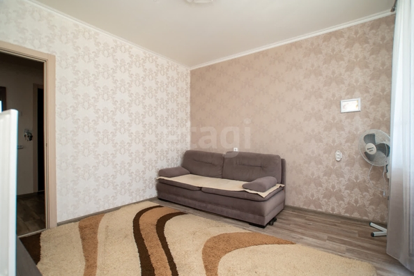 
  Продается 2-комн. квартира, 52.1 м², Титова ул, д. 236/2
. Фото 6.