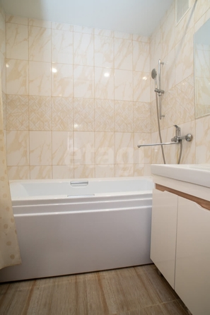
  Продается 2-комн. квартира, 52.1 м², Титова ул, д. 236/2
. Фото 10.