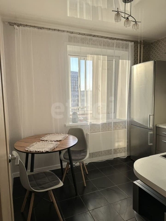 
  Сдается 1-комн. квартира, 36 м², Есенина ул, д. 31/1
. Фото 8.