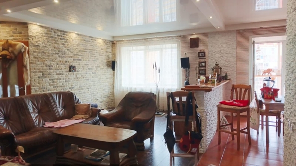 
  Продается 3-комн. квартира, 83.7 м², Стартовая ул, д. 3
. Фото 4.