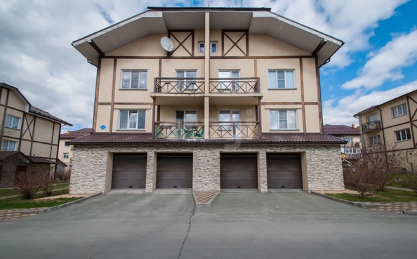 
  Продается 4-комн. квартира, 160.3 м², Кирова ул, д. 350
. Фото 27.