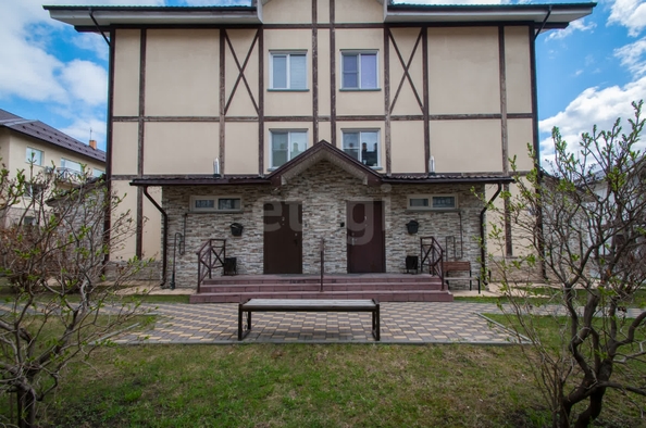 
  Продается 4-комн. квартира, 160.3 м², Кирова ул, д. 350
. Фото 37.