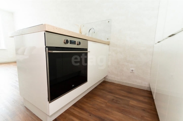 
  Продается 2-комн. квартира, 36.4 м², Владимира Заровного ул, д. 38
. Фото 5.
