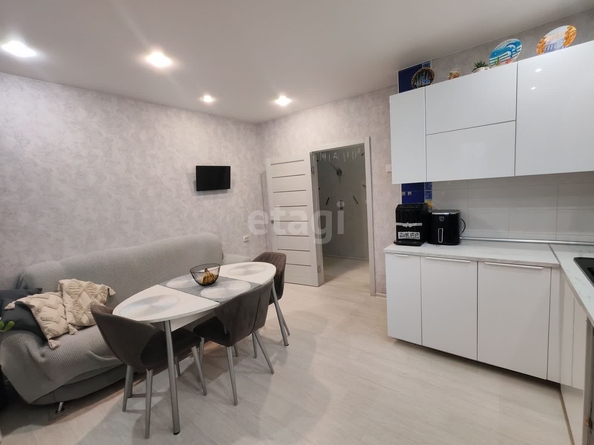
  Продается 2-комн. квартира, 68.2 м², Выборная ул, д. 125/1
. Фото 3.