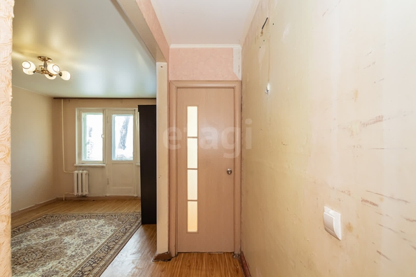 
  Продается 1-комн. квартира, 31.9 м², Иванова ул, д. 41
. Фото 4.