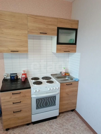 
  Сдается 1-комн. квартира, 33 м², Петухова ул, д. 97
. Фото 3.