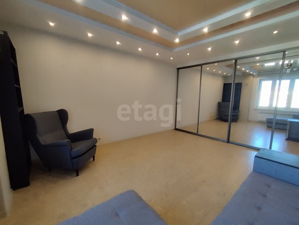 
  Продается 2-комн. квартира, 64.9 м², Колхидская ул, д. 31
. Фото 2.
