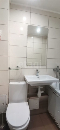 
  Продается 2-комн. квартира, 42.9 м², Оловозаводская ул, д. 9
. Фото 8.