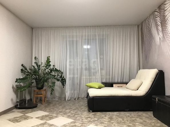 
  Продается 1-комн. квартира, 49.6 м², Военная ул, д. 16
. Фото 2.