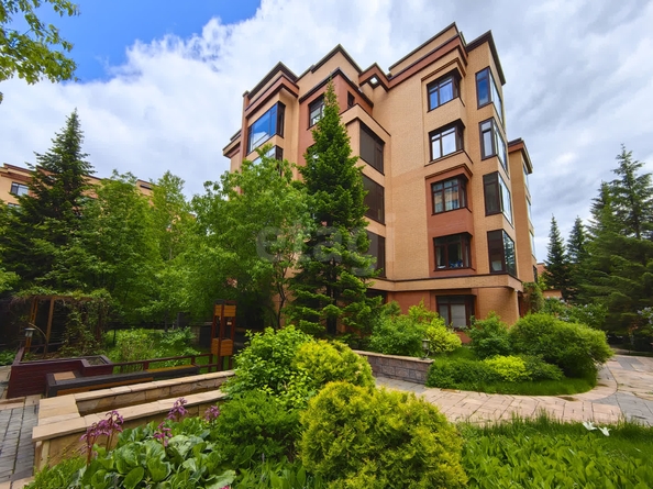 
  Продается 4-комн. квартира, 165 м², Кедровая ул, д. 45
. Фото 39.