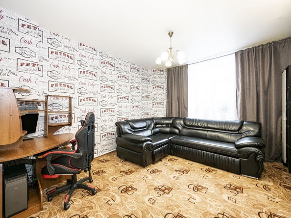 
  Продается 2-комн. квартира, 60.2 м², Красногорская ул, д. 37
. Фото 5.