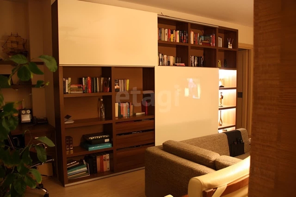 
  Продается 4-комн. квартира, 138.8 м², Шевченко ул, д. 15
. Фото 4.