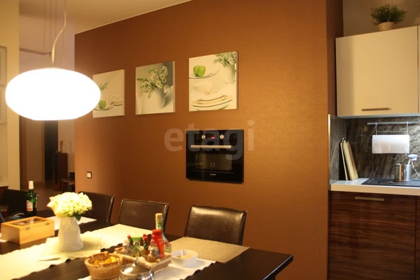 
  Продается 4-комн. квартира, 138.8 м², Шевченко ул, д. 15
. Фото 5.