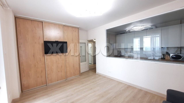 
  Продается 1-комн. квартира, 43 м², Шевченко ул, д. 11
. Фото 1.