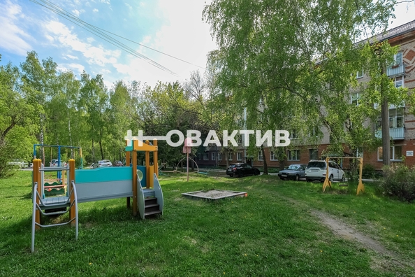 
  Продается 2-комн. квартира, 40.6 м², Строителей пр-кт, д. 1
. Фото 2.