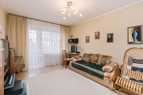 
  Продается 3-комн. квартира, 63.8 м², Громова ул, д. 7
. Фото 3.