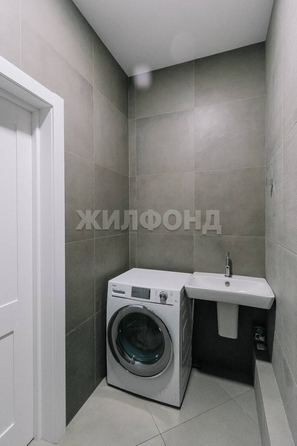 
  Продается 3-комн. квартира, 127.3 м², Богдана Хмельницкого ул, д. 11/3
. Фото 19.