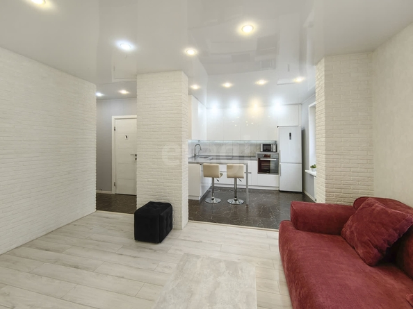 
  Продается 3-комн. квартира, 72 м², Дунаевского ул, д. 14
. Фото 8.