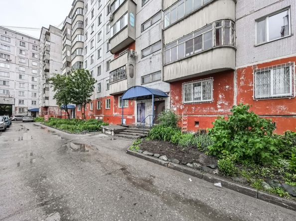 
  Продается 1-комн. квартира, 34.1 м², Есенина ул, д. 8/1
. Фото 6.