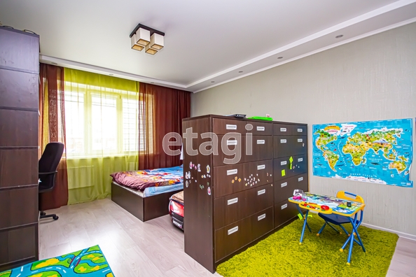 
  Продается 2-комн. квартира, 75 м², В. Высоцкого ул, д. 64
. Фото 7.