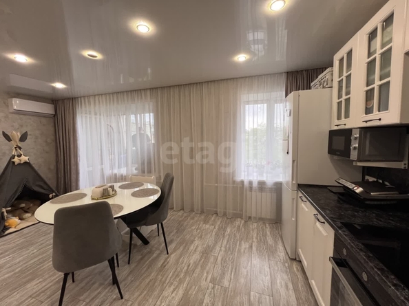 
  Продается 2-комн. квартира, 49.6 м², 2-й кв-л, д. 8
. Фото 10.