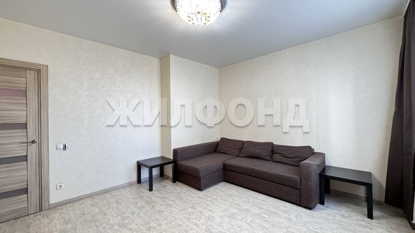 
  Продается 1-комн. квартира, 35.2 м², Романова ул, д. 60
. Фото 5.