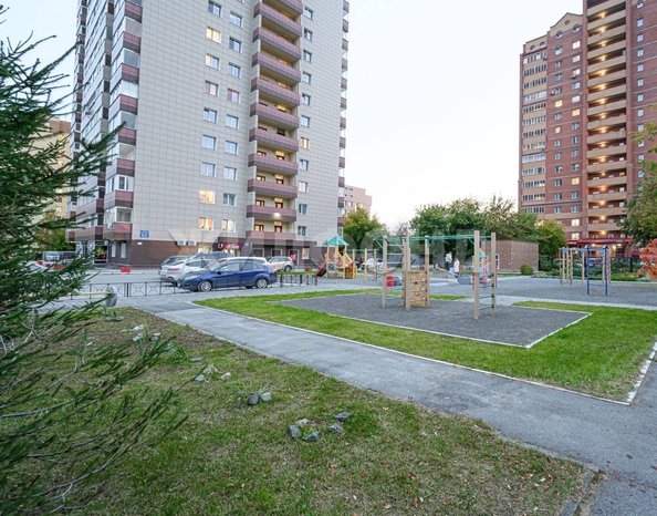 
  Продается 1-комн. квартира, 35.2 м², Романова ул, д. 60
. Фото 11.