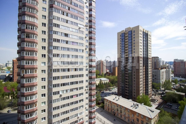 
  Продается 1-комн. квартира, 35.2 м², Романова ул, д. 60
. Фото 13.