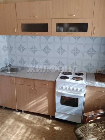 
  Продается 2-комн. квартира, 52.2 м², Столетова ул, д. 25
. Фото 4.
