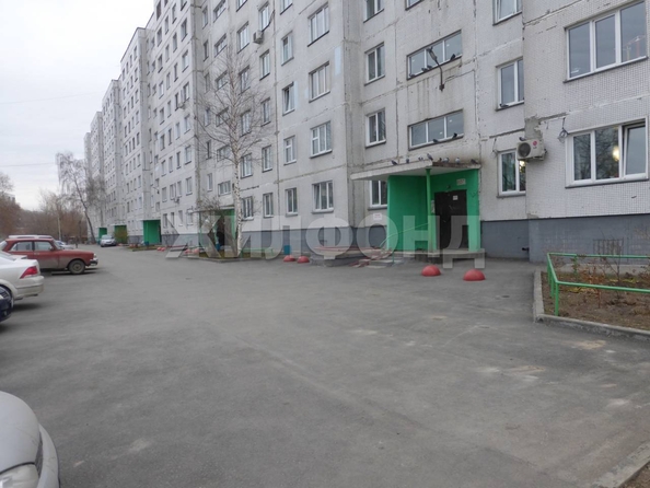
  Продается 2-комн. квартира, 52.2 м², Столетова ул, д. 25
. Фото 7.