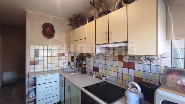 
  Продается 4-комн. квартира, 75.2 м², Ударная ул, д. 27/1
. Фото 2.
