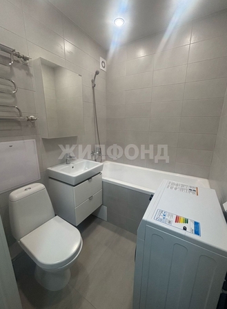 
  Сдается 1-комн. квартира, 35 м², Макаренко ул, д. 23
. Фото 12.