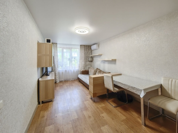 
  Продается 3-комн. квартира, 56.4 м², Красный пр-кт, д. 98
. Фото 7.