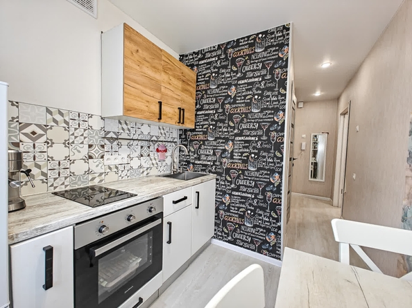 
  Продается 1-комн. квартира, 33.2 м², Красина ул, д. 47
. Фото 6.