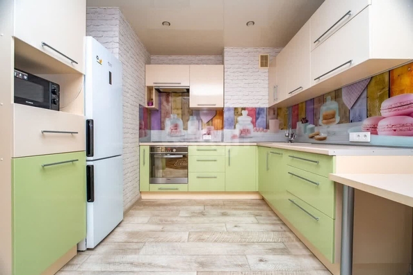 
  Продается 1-комн. квартира, 51 м², Немировича-Данченко ул, д. 148к1
. Фото 3.