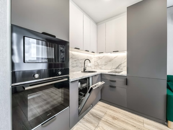 
  Продается 2-комн. квартира, 42 м², Вилюйская ул, д. 1
. Фото 39.