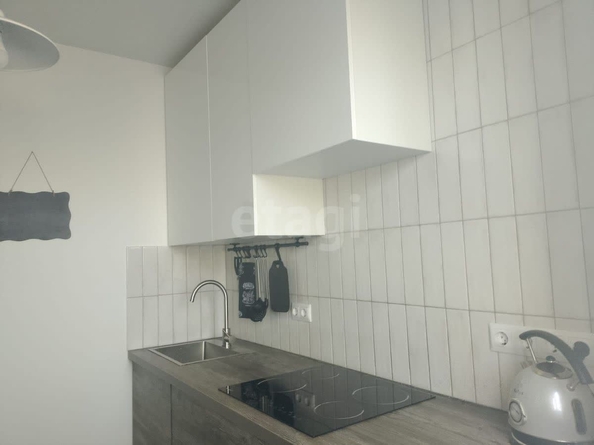 
  Продается 2-комн. квартира, 43.9 м², Военного городка тер, д. 770
. Фото 4.