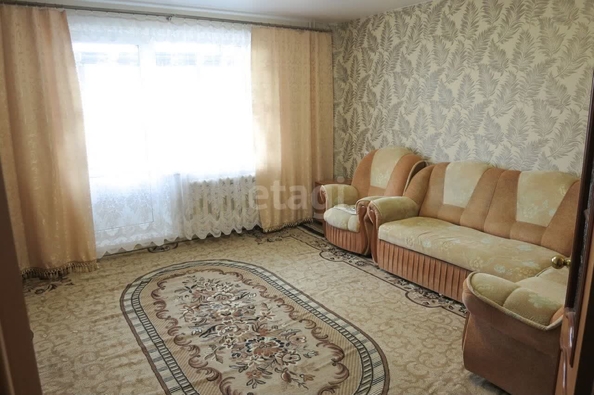 
  Сдается 2-комн. квартира, 53 м², В. Высоцкого ул, д. 15
. Фото 3.