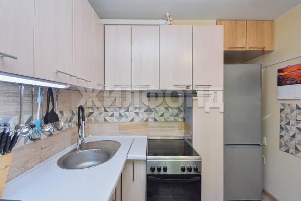 
  Продается 2-комн. квартира, 42 м², Владимировская ул, д. 1
. Фото 10.