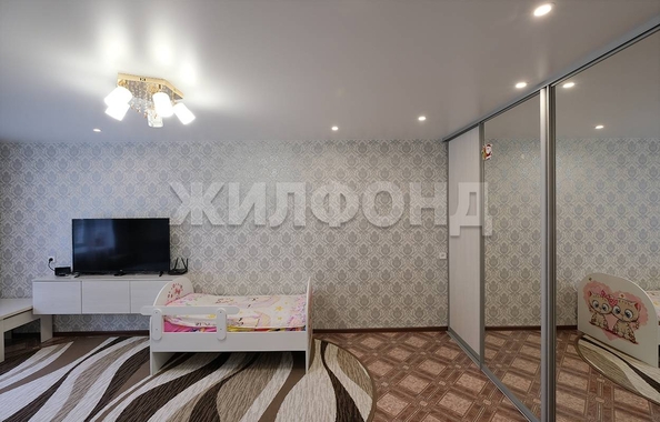 
  Продается 2-комн. квартира, 43.8 м², Невельского ул, д. 63
. Фото 1.
