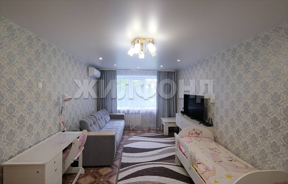 
  Продается 2-комн. квартира, 43.8 м², Невельского ул, д. 63
. Фото 2.