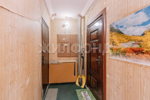 
  Продается 3-комн. квартира, 60 м², Петухова ул, д. 122
. Фото 17.